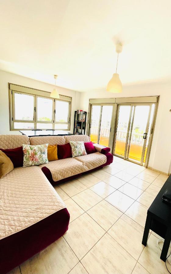 Piso Amplio Familiar Apartment Телде Екстериор снимка